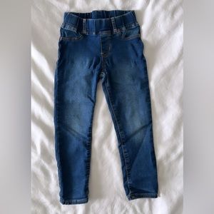 GAP Pull On Denim (Size 5)